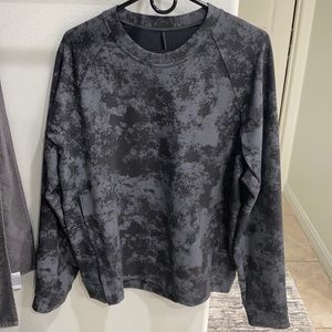 Men’s sweater Lululemon